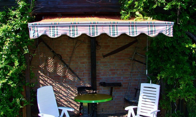 Wendorf Apartamento | Apartment in Neu Lüdershagen with Terrace