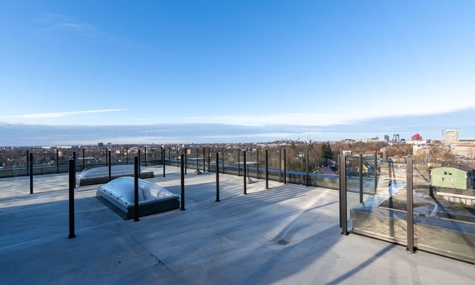 Kesklinn Apartamento | Apartment in new 20-story Manhattan-style building in the city center.