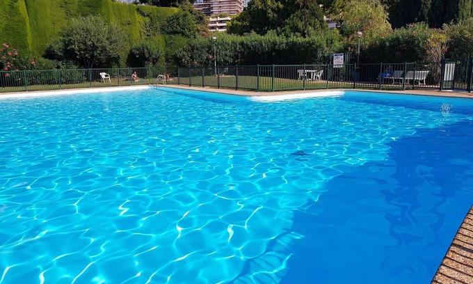 Fabron Villa | Apartamento en Niza con vistas al mar