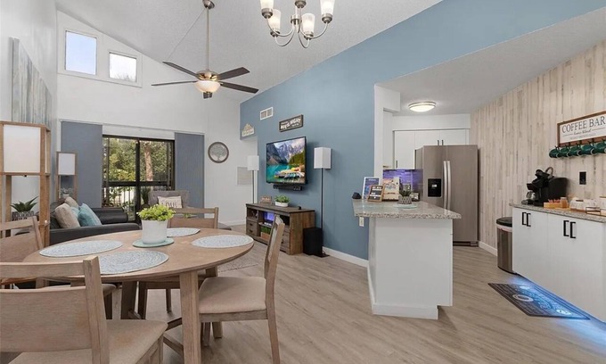 Ventura Condominio | Apartment in Orlando: Golf Resort, Pool, and more!