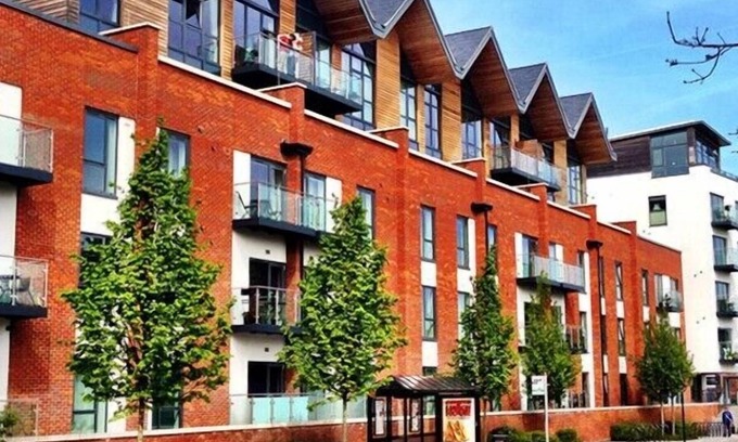 Newbury Apartamento | Apartment in Parkway Centre (1BAI)