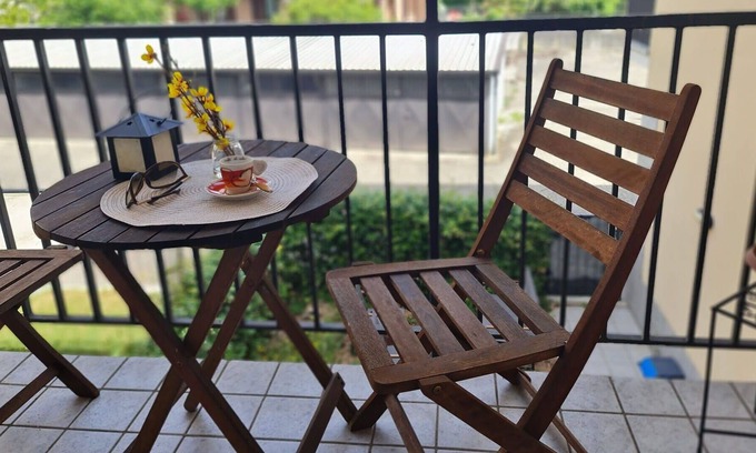 Travaco Siccomario Apartamento | Apartment in Pavia with 1 bedrooms sleeps 2