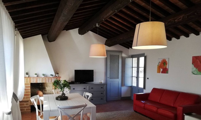 Piegaro Apartamento | Apartamento en casa de campo reformada en Umbría con piscina compartida