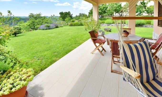 Ciritez Apartamento | Apartamento en Roč con Terraza, Acondicionador, WIFI, Lavadora (4194-1)
