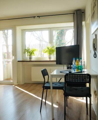 Wolfsburg Apartamento | Apartment in ruhiger Lage-Waschmaschine-Balkon