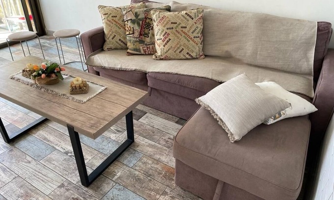 Jounieh Apartamento | Apartment in Solemar,pools,private beach,parking,generator & amenities are incl.