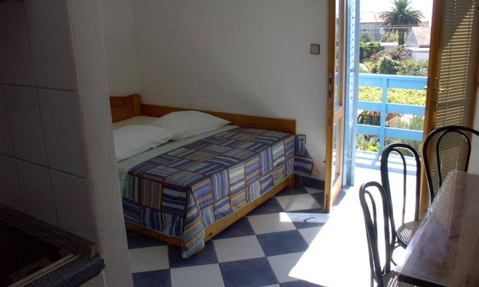 Sucuraj Apartamento | Apartamento en Sućuraj con Seaview, Balcón, Acondicionador, WIFI (3560-1)
