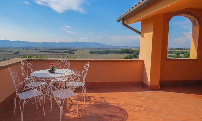 Pomaia Apartamento | Apartamento en casa adosada con terraza y vista panorámica, 5 personas