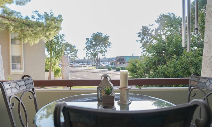 Entertainment District Condominio | Apartment in the heart of Old Town Scottsdale! Prime Location!!
