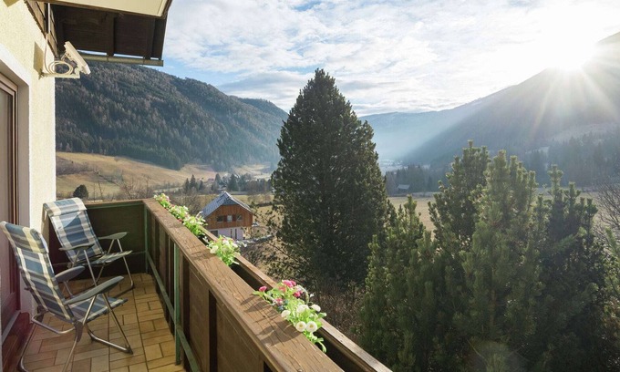 Thomatal Apartamento | Cómodo apartamento en Thomatal cerca del área de esquí