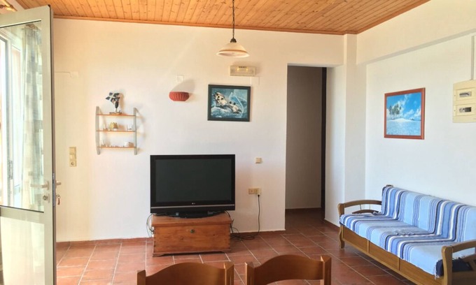 Mariou Apartamento | Apartamento en el pueblo con terraza.