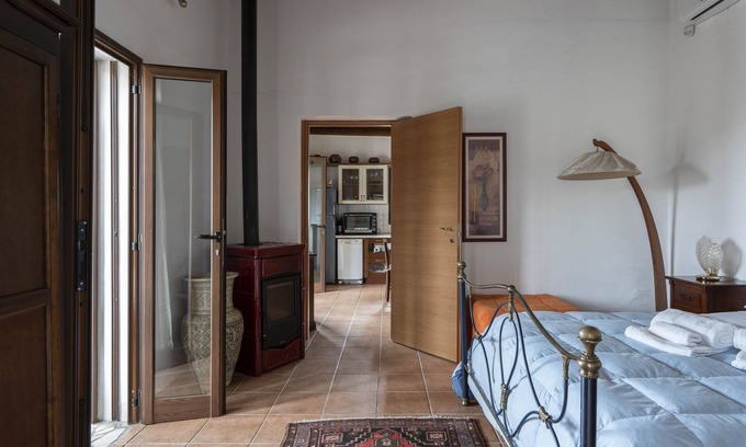 Reitano Casa | Apartamento en villa de dos habitaciones llamada Lipari 4/5 camas
