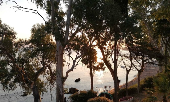 Cefalu Coast Apartamento | Apartment in villa a few steps from the sea
