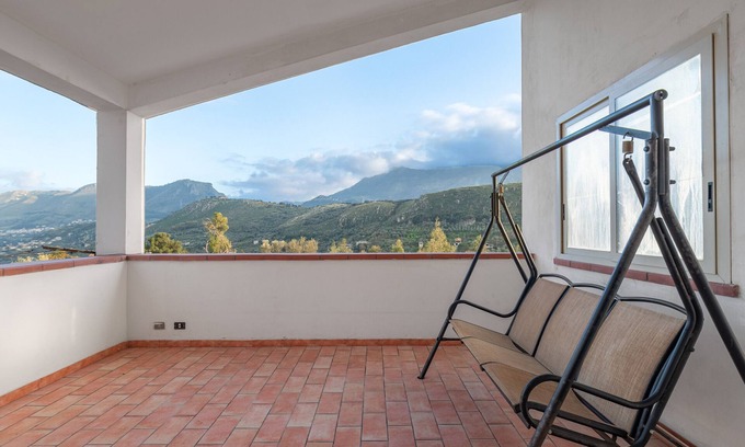 Cannizzaro-favara Villa | Apartamento "In Villa Marlory" con vistas al mar, 2 terrazas privadas y Wi-Fi