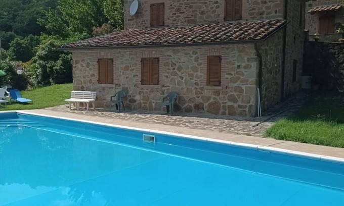 Volerrano Apartamento | Apartamento en Volterrano con 3 habitaciones, capacidad 8