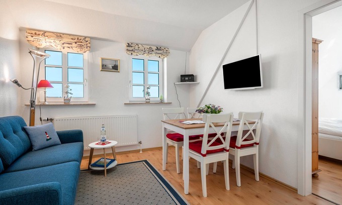 Pellworm Apartamento | Apartamento 'Inselblick' con jardín compartido, balcón y Wi-Fi