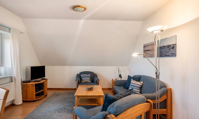 Pellworm Apartamento | Apartamento 'Inselpanorama' con terraza compartida, jardín privado y Wi-Fi