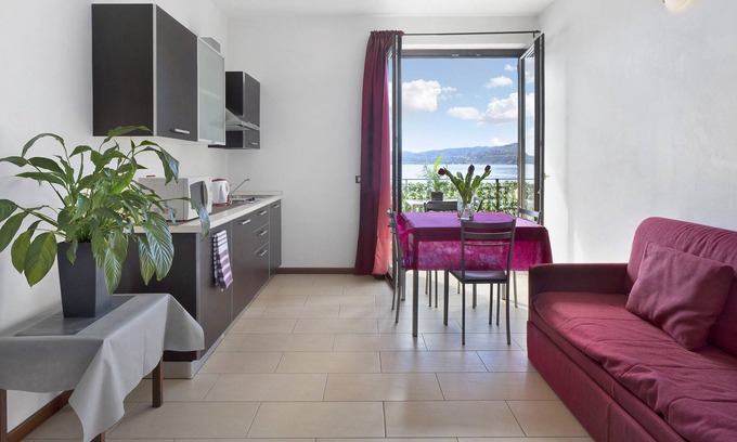 Crabbia Apartamento | Apartamento 'Isola Vista Lago ' con vistas al lago, Wi-Fi y aire acondicionado