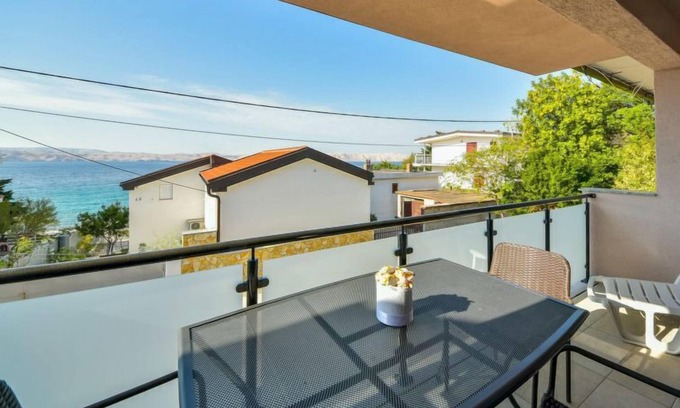 Ribarica Apartamento | Apartment J&N in Karlobag - 5 persons, 2 bedrooms