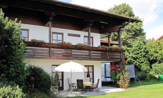 Bischofsmais Apartamento | Apartamento Janik by Interhome