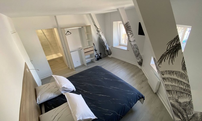 Contrexeville Apartamento | Apartamento-Ciudad-Baño en la habitacion-Vista a la Ciudad-Classé 4 étoiles