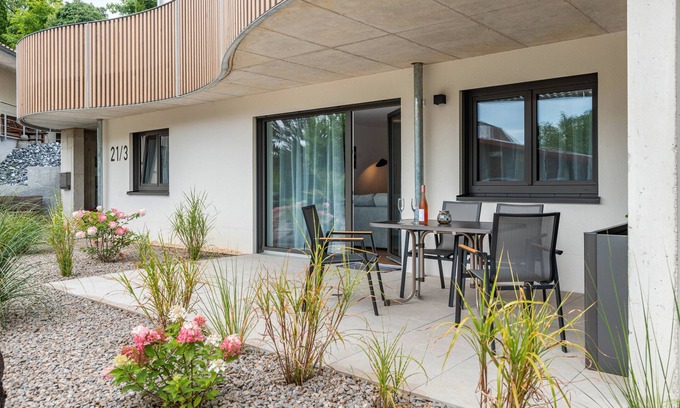 Salem Apartamento | Apartamento 'Jegle' con terraza privada, jardín privado y Wi-Fi