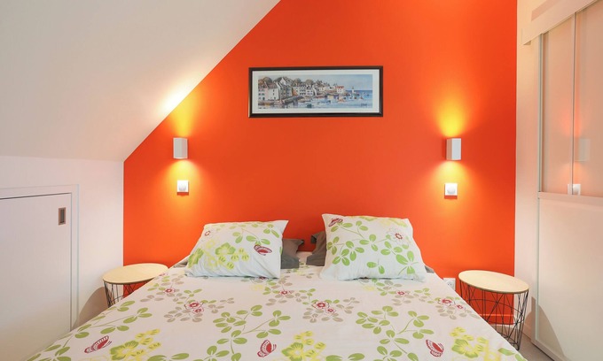 Trevou-Treguignec Apartamento | Apartamento 'Kerli Cosy' con vistas al mar, jardín privado y Wi-Fi