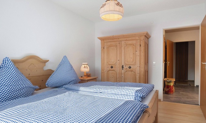 Haeusern Apartamento | Apartamento 'Kessler Schwarzwaldstüble' con balcón y Wi-Fi