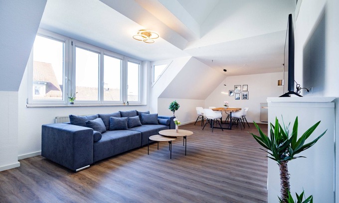 Emmendingen Apartamento | Apartamento 'Kim Fewo 1' con Wi-Fi