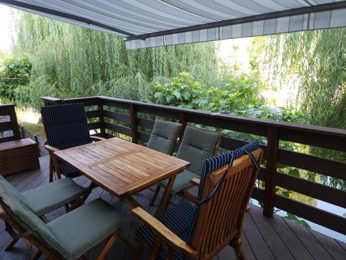 Cerklje ob Krki Apartamento | Apartment Kostanjevica na Krki