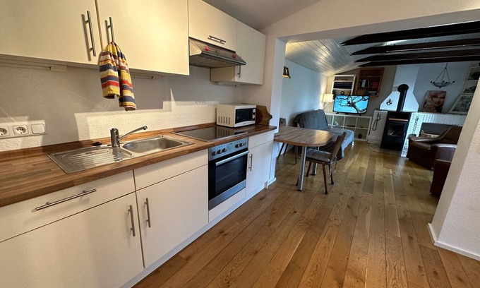 Brunsbuttel Apartamento | Apartamento 'Koje' con terraza privada, jardín compartido y Wi-Fi