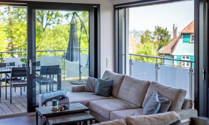 Gaienhofen Apartamento | Apartment Konrad with partial lake view for 2-4 persons