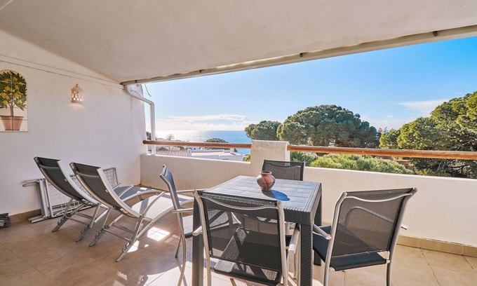 Vale de Covo Apartamento | Apartamento Konstantin