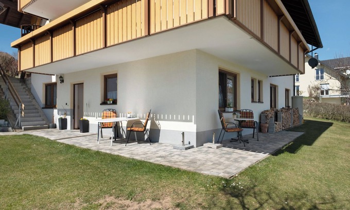 Schonenbach Apartamento | Apartamento 'Kornelia Ebner' con vistas a la montaña, terraza privada y Wi-Fi