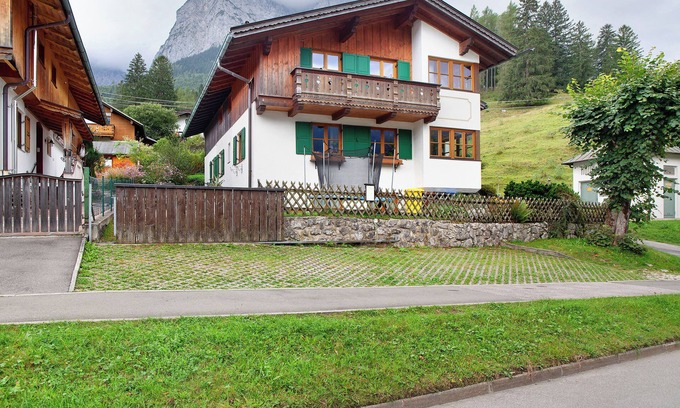 Obergrainau Apartamento | Apartamento 'Kramernest' con vistas a la montaña, balcón y Wi-Fi