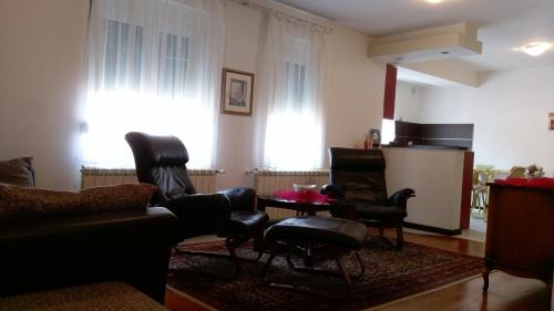Arandelovac Apartamento | Apartment Krsmanovic
