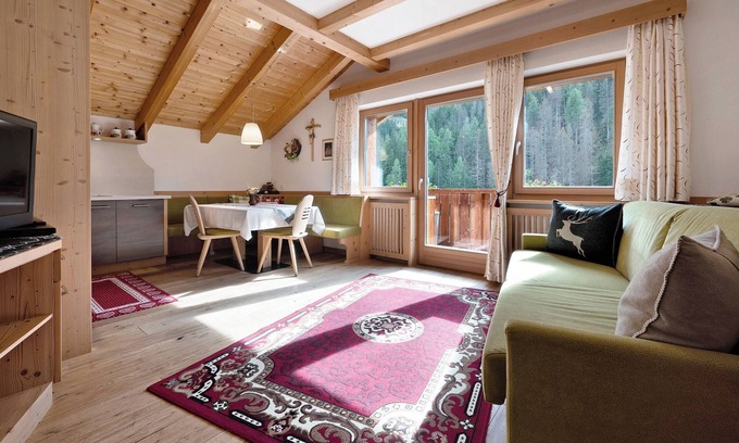 La Valle Apartamento | Apartamento Lüch da Mirio App Fanes con vistas a la montaña, jardín y Wi-Fi