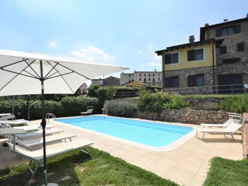 Castana Apartamento | Apartment La Corte Bricca - Bilo A by Interhome