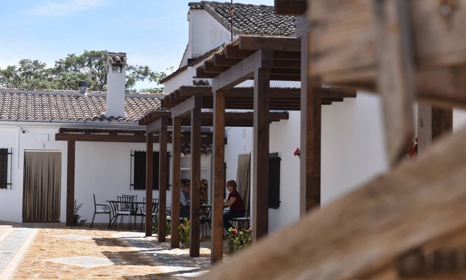 Chiclana de Segura Apartamento | Apartamento 'La Teja 5' con vistas a la montaña, Wi-Fi y aire acondicionado