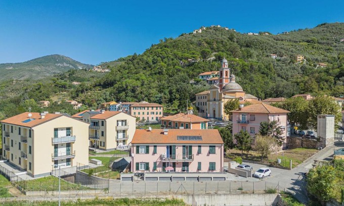 Sestri Levante Apartamento | Apartment La Gerbera by Interhome