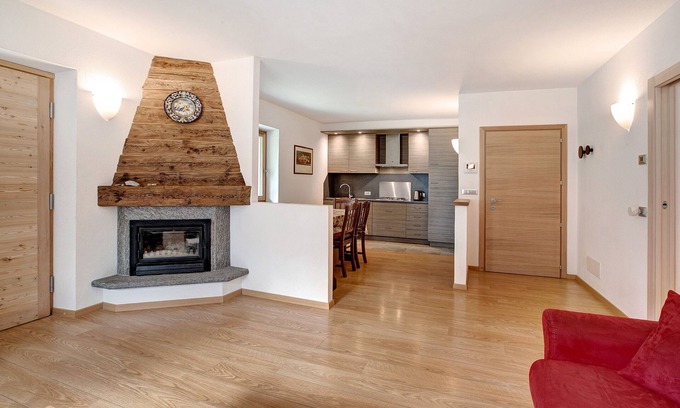Santa Lucia Apartamento | Apartamento "La Casa di Armando Stelvio" con vistas a la montaña, jardín y Wi-Fi
