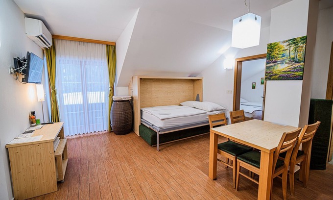 Crnomelj Apartamento | Apartment Lahinja with Indoor Pool & Wellness Area