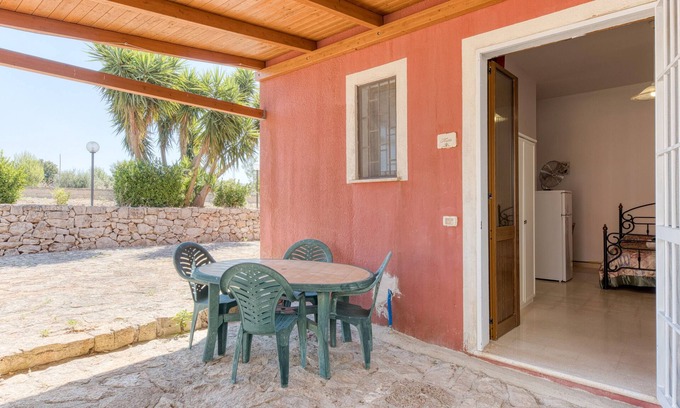 Presicce Apartamento | Apartamento 'Le Colonie - Monolocale' con terraza privada y jardín compartido