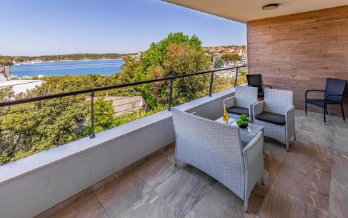 Pjescana Uvala Apartamento | Apartment Leo