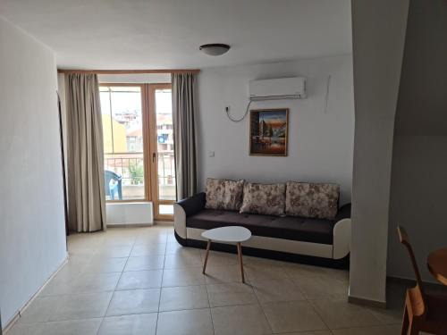 Burgas Center Apartamento | Apartment Lermontov