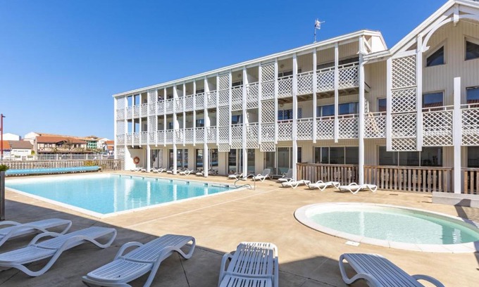 Mimizan-Plage Apartamento | Apartment Les balcons des pêcheurs C25 by Interhome