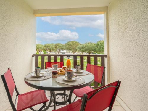 Vaux-sur-Mer Apartamento | Apartment Les Balcons de l'Atlantique-12 by Interhome