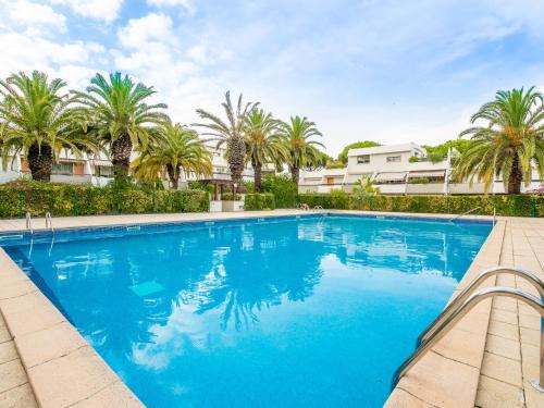 La Petite Motte Apartamento | Apartment Les Cyprianes-3 by Interhome