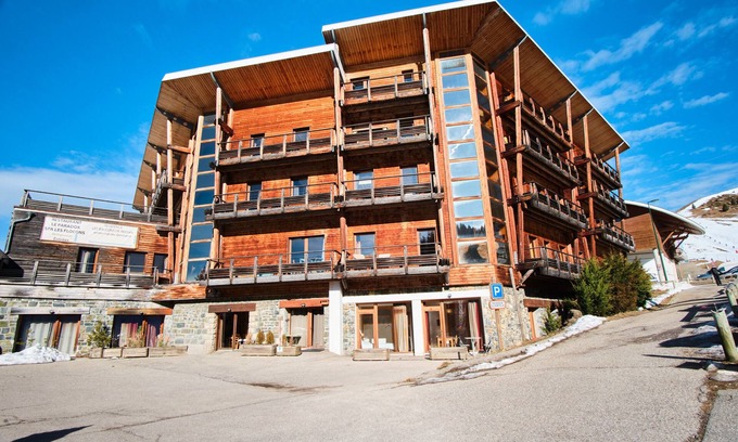 Chamrousse Apartamento | Apartamento 'Les Flocons' con vistas a la montaña