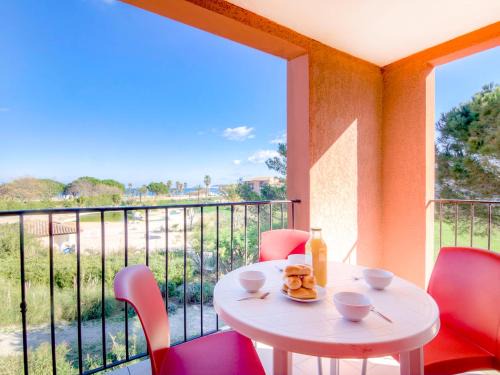 Gassin Apartamento | Apartment Les Marines-32 by Interhome
